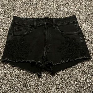 American Eagle Outfitters – Super Super Stretch - Size US 8 - Shorts